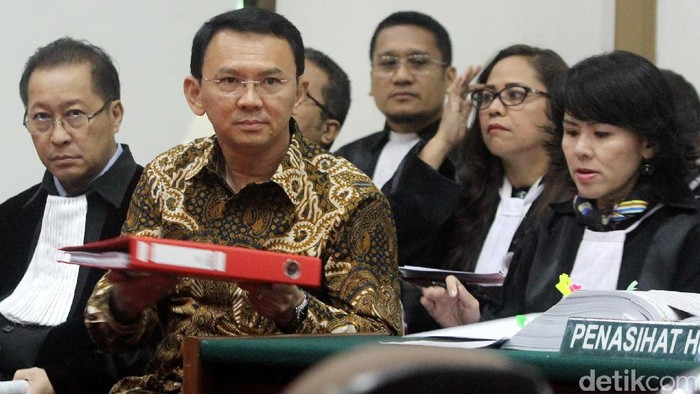 Pengacara Ahok: Jika Saksi Tidak Hadir Kami Minta Sidang Ditunda