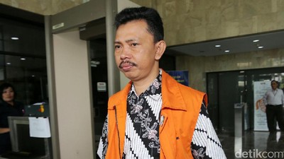 Basikun Alias Ki Petruk Perpanjang Masa Tahanan