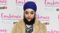 Harnaam Kaur mengidap sindrome polycystic ovary yang membuat tubuhnya memiliki hormon laki-laki sehingga ia memiliki berewok yang panjang. Jeff Spicer/Getty Images for Leapfrog Films/detikFoto.