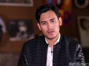 Menelisik Kembali Kiprah Arifin Putra di Layar Lebar