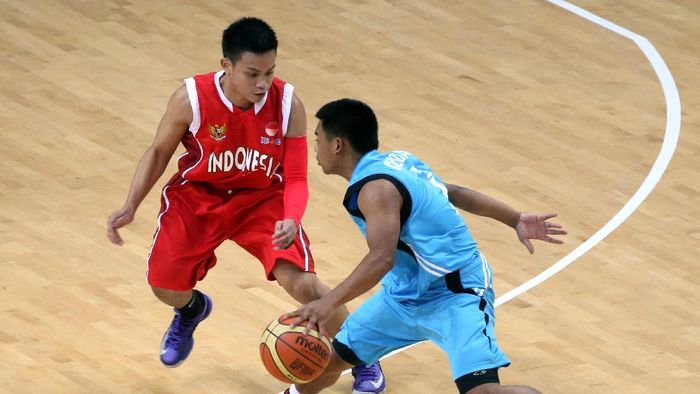 Dhyaksa Andakara Prastawa saat tampil bersama Timnas. (Stanley Chou/Getty Images) Dhyaksa Andakara Prastawa saat tampil bersama Timnas. (Stanley Chou/Getty Images)