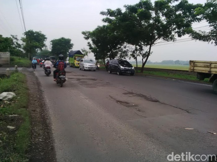 Pemkab Pasuruan Siapkan Rp 21 Miliar untuk PJU dan Median Jalan