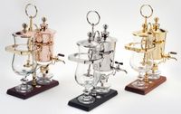 Mau Beli? Teko Kopi Berlapis Emas Ini Harganya Rp 240 Juta!