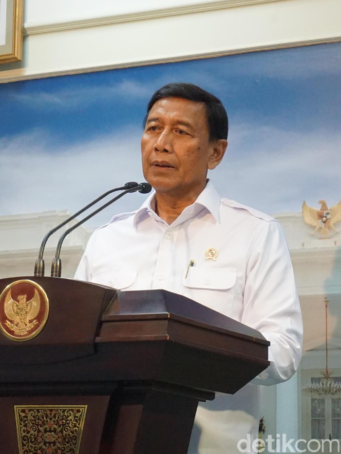 Menko Wiranto: Selain Kasus e-KTP, Ada Hambalang dan Century