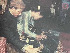 Foto-foto Notomiharjo, Ayah Jokowi yang Sempat Jadi Perbincangan