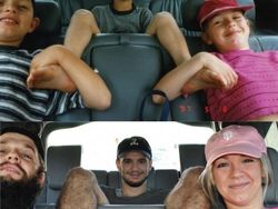 Potret Lucu Mengulang Kembali Kenangan Masa Kecil