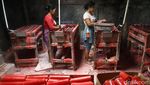 Produksi Lilin Jelang Imlek Meningkat Tajam