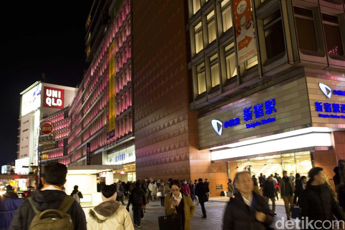 Ada di Jepang, Inilah Stasiun Kereta Tersibuk di Dunia