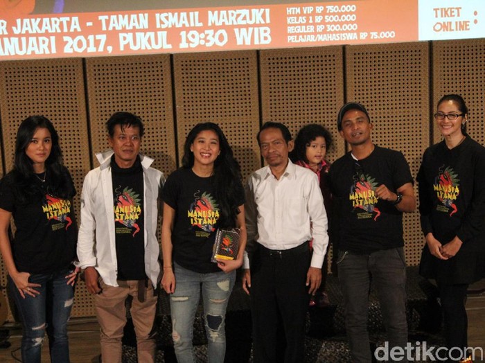 Slank Ikut Berpuisi di Teater Manusia Istana