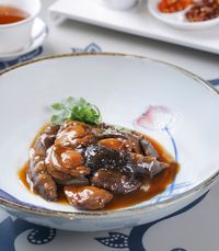 Li Feng Siapkan Sajian Kanton Spesial untuk Sambut Tahun Ayam