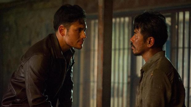 Main di 'Halfworlds' Musim Kedua, Akting Reza Rahadian dan Arifin Putra Dipuji