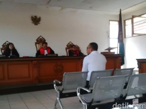 Polisi di Bandung yang Memeras Tahanan Terancam 20 Tahun Penjara