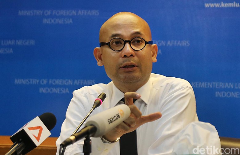 Kemlu: Cuitan Dubes Arab Tak Sesuai Prinsip Hubungan Diplomatik Kemlu: Cuitan Dubes Arab Tak Sesuai Prinsip Hubungan Diplomatik
