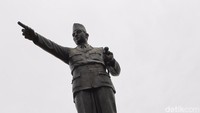 Patung Soekarno juga berdiri di Palangka Raya. Foto: Edward Febriyatri Kusuma/detikcom