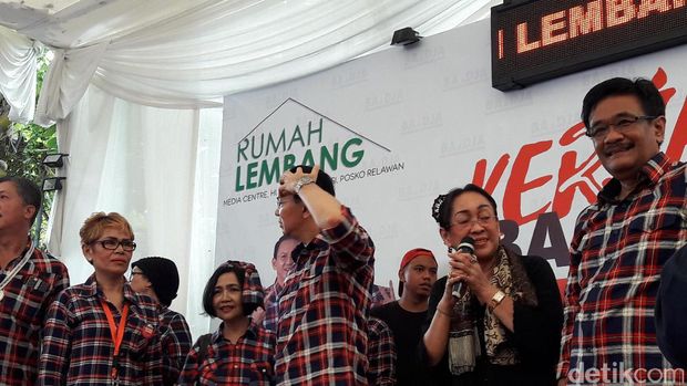 Datang ke Rumah Lembang, Sukmawati Beri Pesan untuk Ahok 