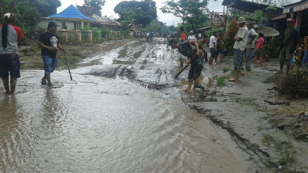 Banjir Lahar Dingin Terjadi di Karo Sumut