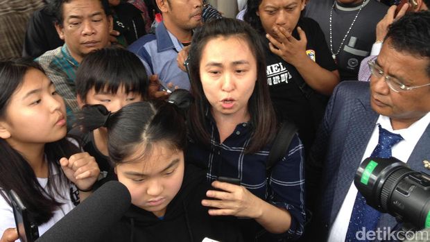 Dirut PT Blauran Cahaya Tunjuk Hotman Jadi Pengacara