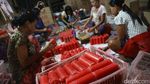Produksi Lilin Jelang Imlek Meningkat Tajam