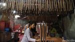 Jelang Imlek, Perajin Dupa Tingkatkan Produksi