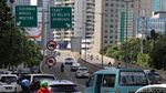 Pemotor Nekat Terobos JLNT Casablanca