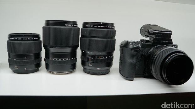 Fujifilm GFX 50S Resmi Dibanderol Rp 87 Juta