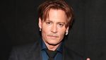 Johnny Depp Raih Favorite Movie Icon