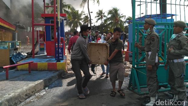 Begini Penampakan Kebakaran di Pasar Senen 