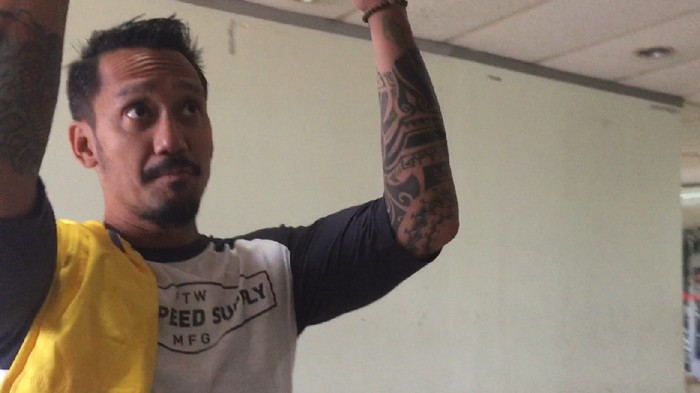 Ingin Punya Body Keren Seperti Tora Sudiro? Ssst, Ini Rahasianya