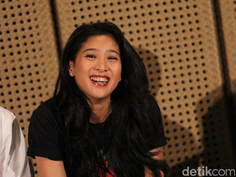 Selalu Bergaya Tomboi, Olivia Zalianty Diingatkan Soal Cari Pacar Selalu Bergaya Tomboi, Olivia Zalianty Diingatkan Soal Cari Pacar