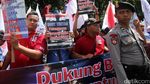 Pekerja Pelabuhan Demo di Gedung BPK