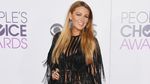 Blake Lively Si Hot Mama