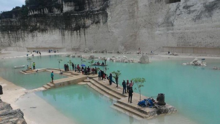 Bekas tambang yang ajdi tempat wisata di Madura