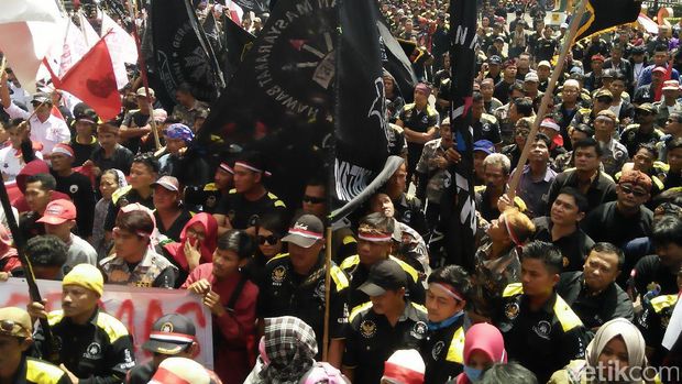 Sukmawati Hadiri Apel Akbar Pembela Pancasila di Bandung