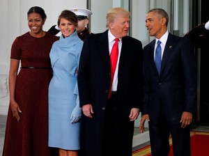 Sebelum Dilantik, Trump Minum Teh Bersama Obama di Gedung Putih