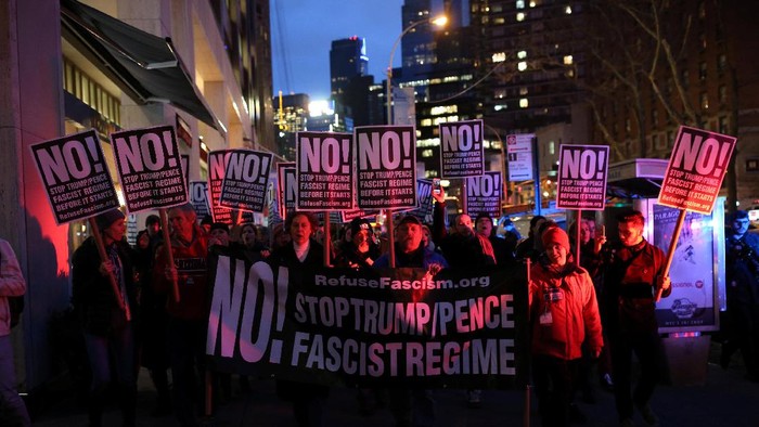 Protes Pelantikan Trump, Berikut Aksi Protes di Beberapa Negara