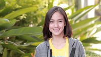 Ia datang dalam rangka promo film terbarunya bertajuk Demi Cinta.