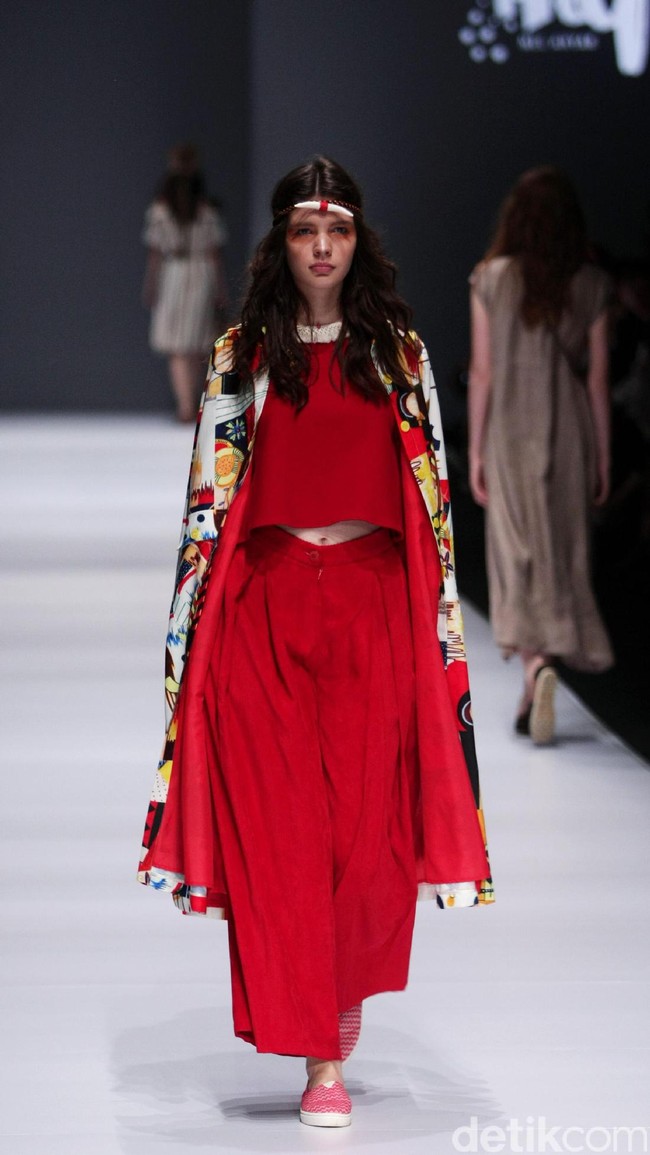 Happa by Mel Ahyar X Andien mengangkat tema Ono Niha di Jakarta Fashion Week 2017. Senayan City. Jakarta. [Foto: Mohammad Abduh/Wolipop]