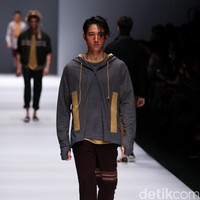 Happa by Mel Ahyar X Andien mengangkat tema Ono Niha di Jakarta Fashion Week 2017. Senayan City. Jakarta. [Foto: Mohammad Abduh/Wolipop]