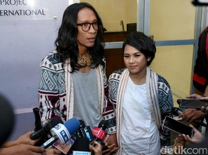 Seperti Aming-Evelyn, 9 Seleb Hollywood yang Menikah Tak Sampai Setahun