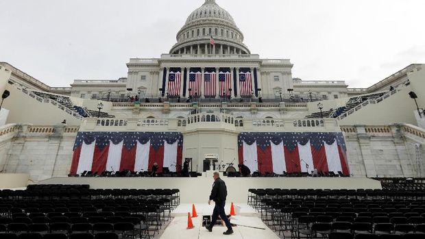 Persiapan Gedung Captitol menjelang pelantikan Trump