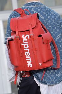 Koper Louis Vuitton x Supreme Ini Akan Dijual Rp 915 Juta