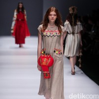 Happa by Mel Ahyar X Andien mengangkat tema Ono Niha di Jakarta Fashion Week 2017. Senayan City. Jakarta. [Foto: Mohammad Abduh/Wolipop]