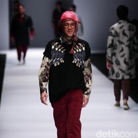 Happa by Mel Ahyar X Andien mengangkat tema Ono Niha di Jakarta Fashion Week 2017. Senayan City. Jakarta. [Foto: Mohammad Abduh/Wolipop]