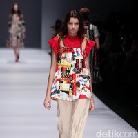 Happa by Mel Ahyar X Andien mengangkat tema Ono Niha di Jakarta Fashion Week 2017. Senayan City. Jakarta. [Foto: Mohammad Abduh/Wolipop]