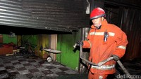 Hal itu dilakukan untuk menyisir adanya bara api.