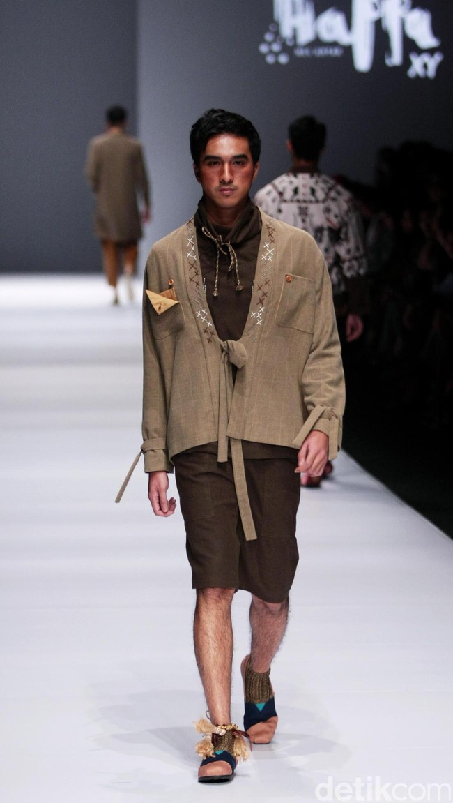 Happa by Mel Ahyar X Andien mengangkat tema Ono Niha di Jakarta Fashion Week 2017. Senayan City. Jakarta. [Foto: Mohammad Abduh/Wolipop]