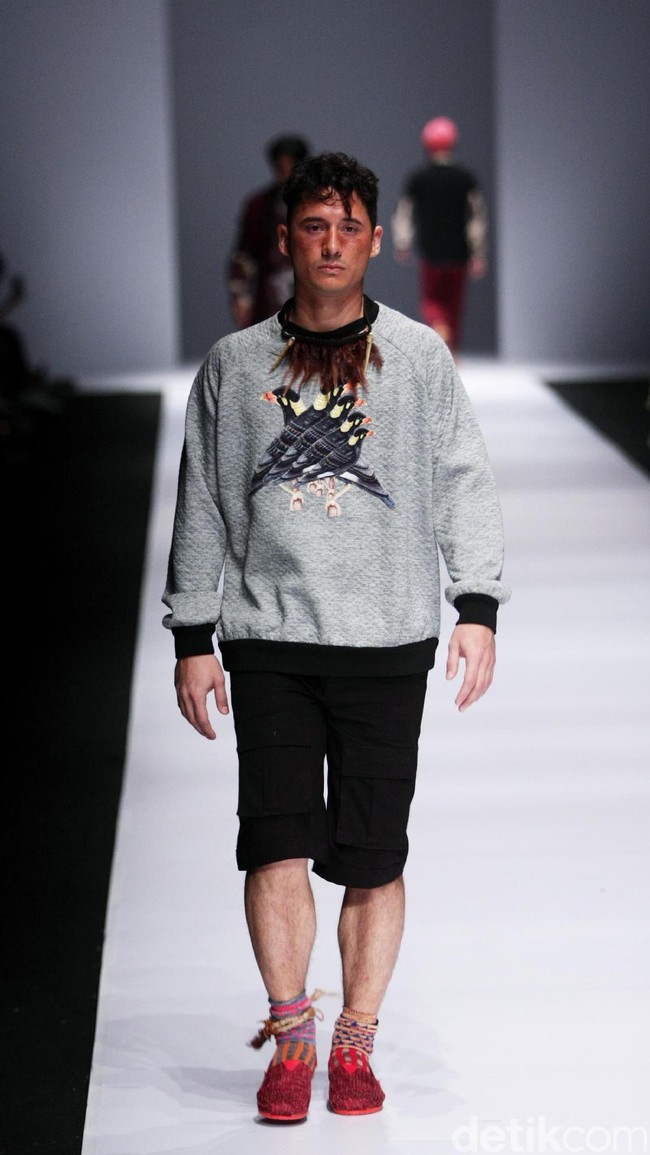 Happa by Mel Ahyar X Andien mengangkat tema Ono Niha di Jakarta Fashion Week 2017. Senayan City. Jakarta. [Foto: Mohammad Abduh/Wolipop]