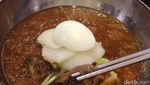 Menikmati Tuna Kimbap dan Mie Berkuah Dingin A la Korea