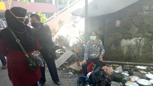 Bantuan diberikan Astuti secara sukarela.
