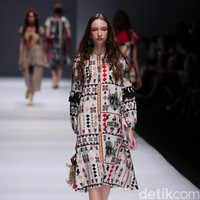 Happa by Mel Ahyar X Andien mengangkat tema Ono Niha di Jakarta Fashion Week 2017. Senayan City. Jakarta. [Foto: Mohammad Abduh/Wolipop]
